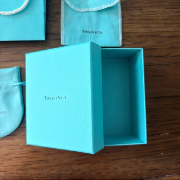 Tiffany & Co. Turquoise Packaging Set - Picture 5 of 6